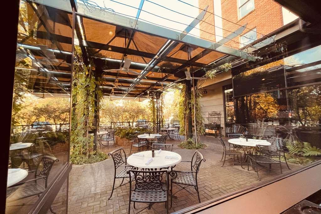 O.Henry Hotel Ґрінсборо Ресторан фото